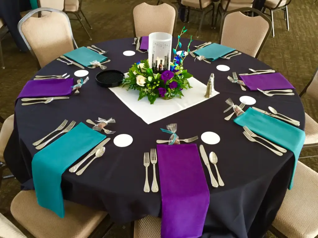 layout tablescape teal purple